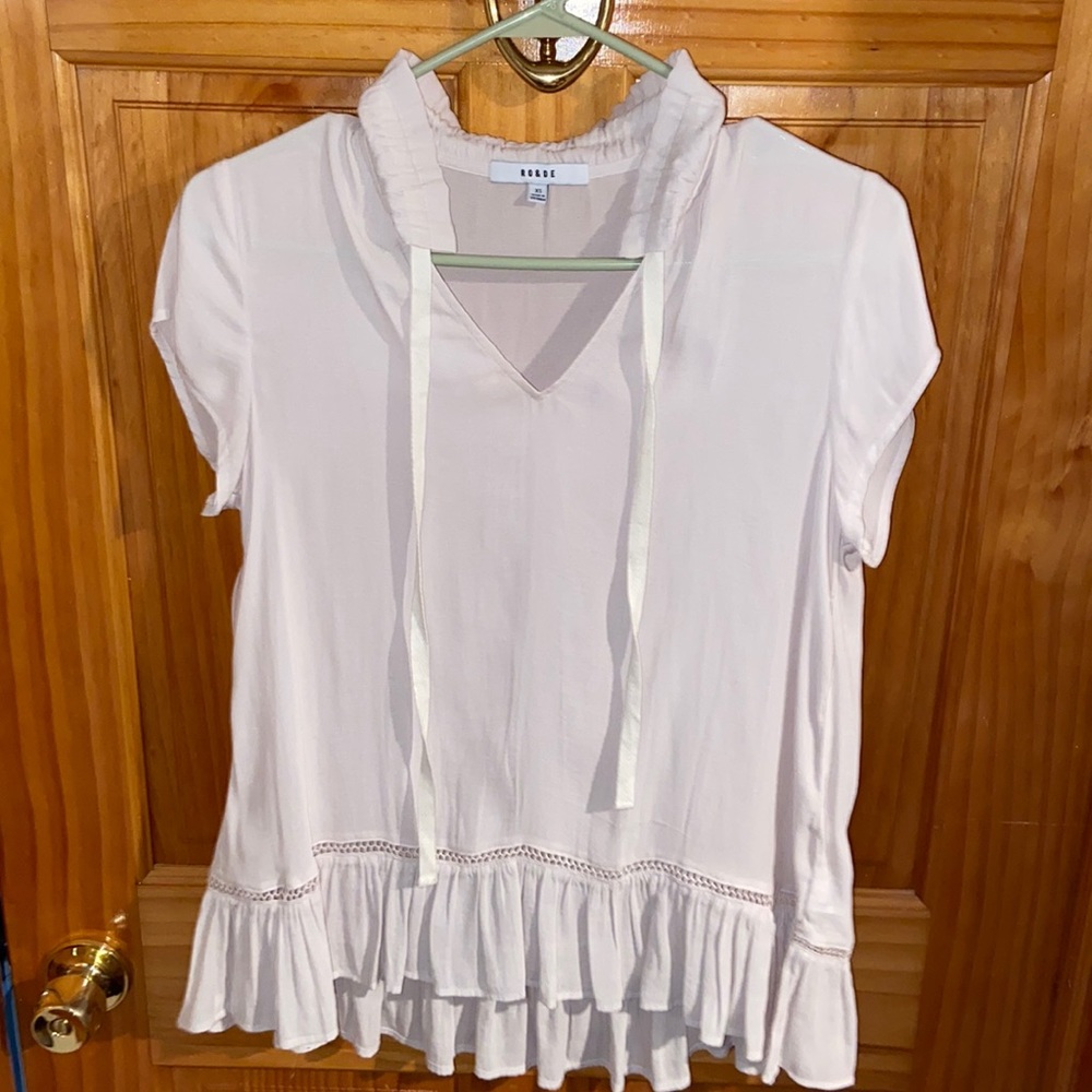 Cute blouse